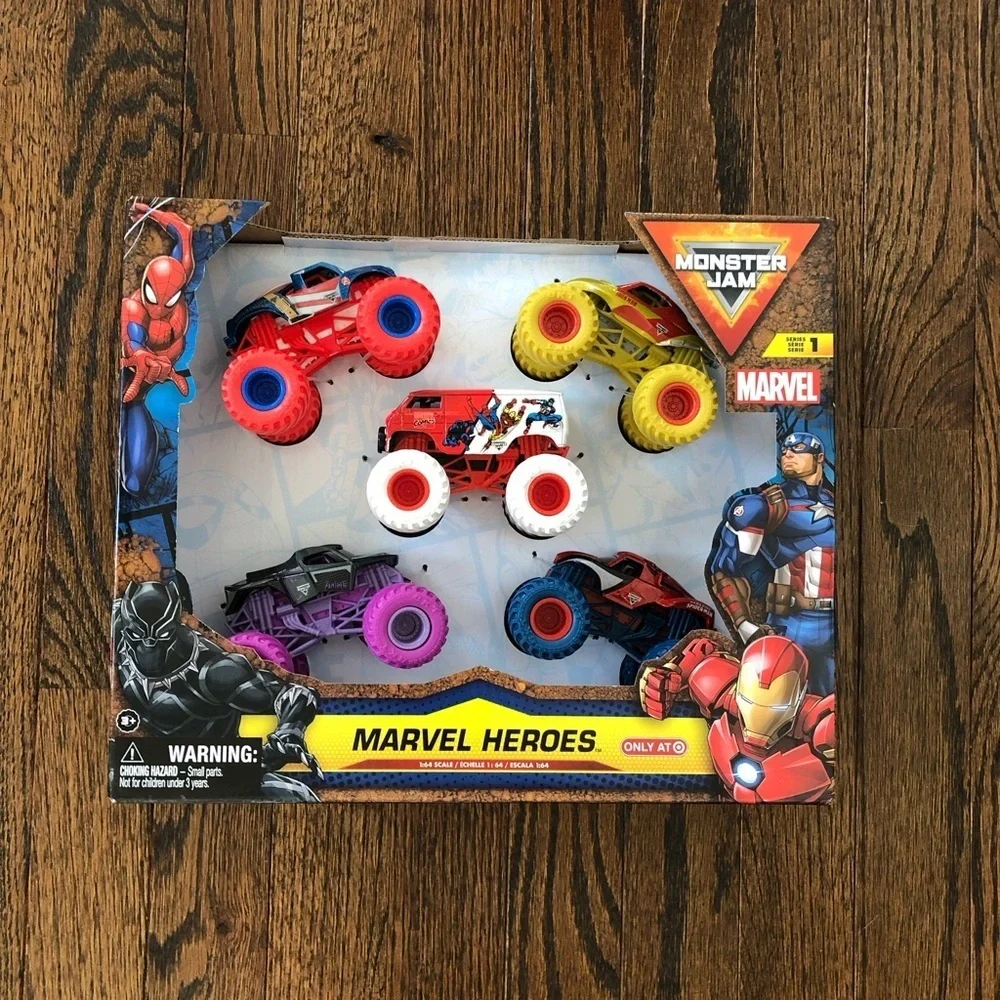 Monster Jam x Marvel Series 1: 5-Pack Marvel Heroes Monster Trucks 1:64 Scale